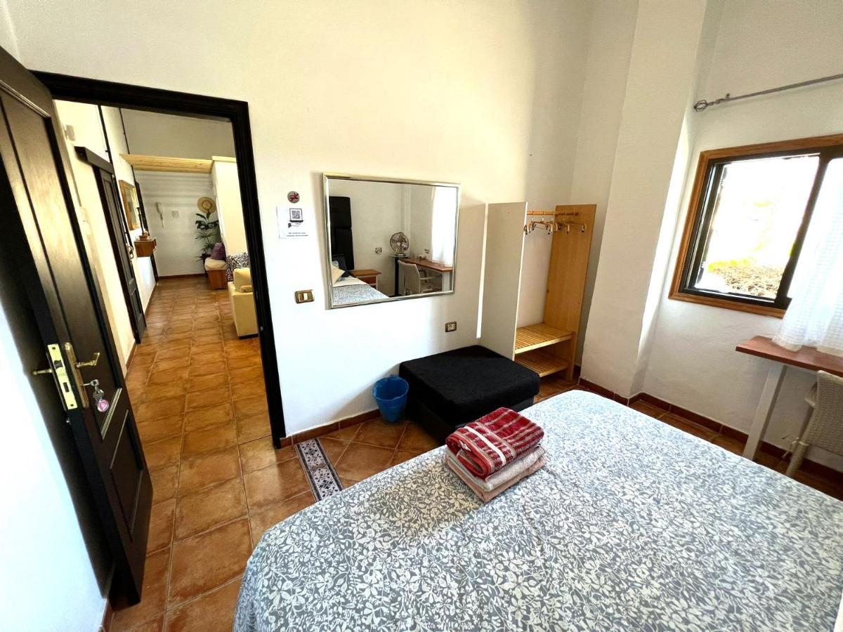 Alcamar Habitacion Privada Con Las Areas De Sala, Cocina Y Bano Que Se Comparten Cerca Al Mar! Alcalá la Real Exterior foto